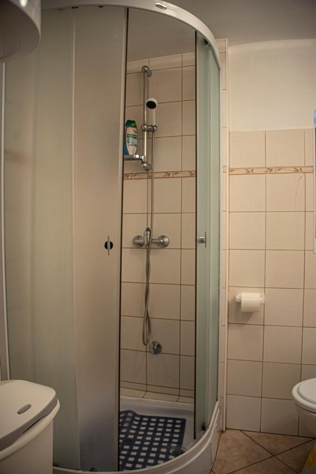 Apartman Nives لوبينيس المظهر الخارجي الصورة