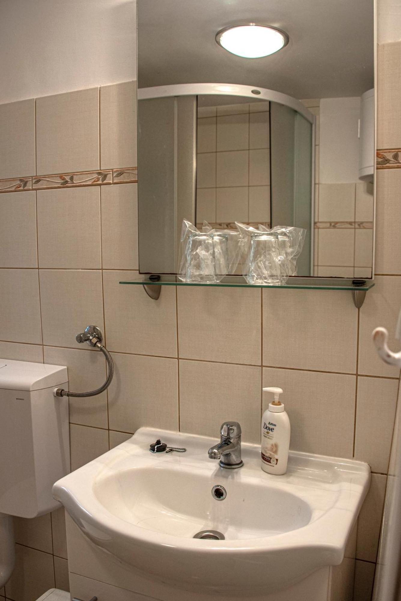 Apartman Nives لوبينيس المظهر الخارجي الصورة