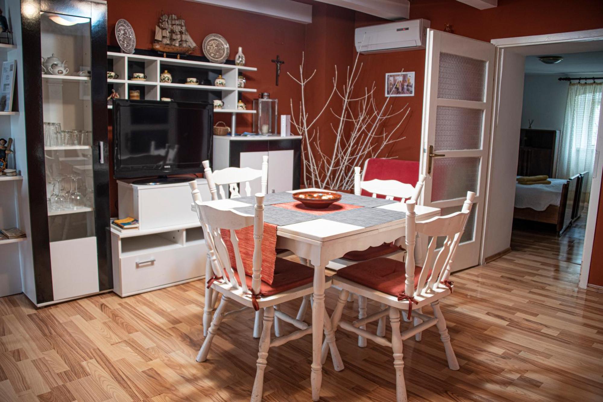 Apartman Nives لوبينيس المظهر الخارجي الصورة