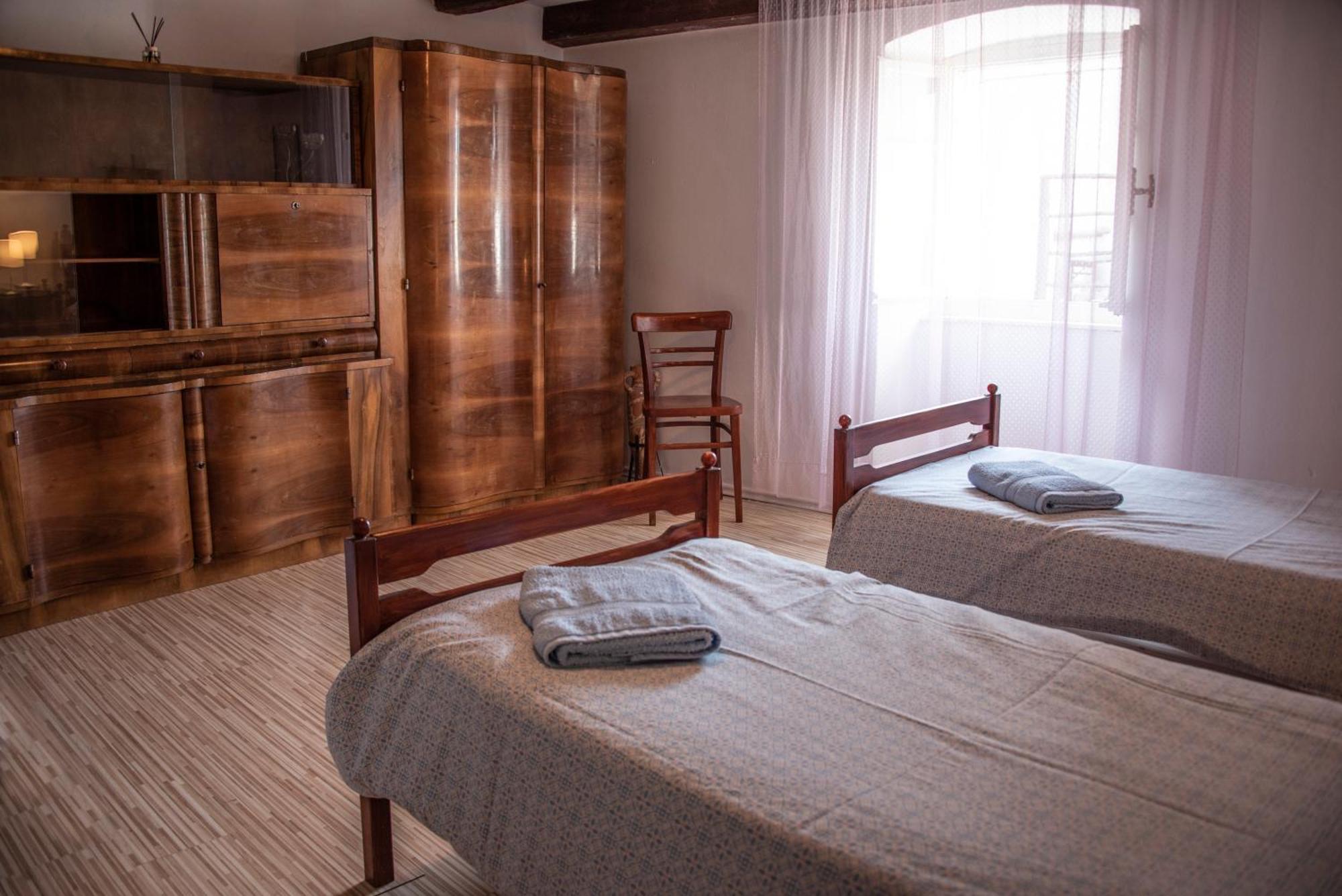 Apartman Nives لوبينيس المظهر الخارجي الصورة